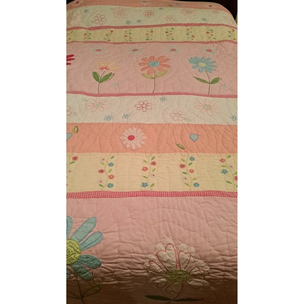 Pottery Barn Kids Cotton Daisy Garden Embroidered Appliqued Quilt Full/Queen
